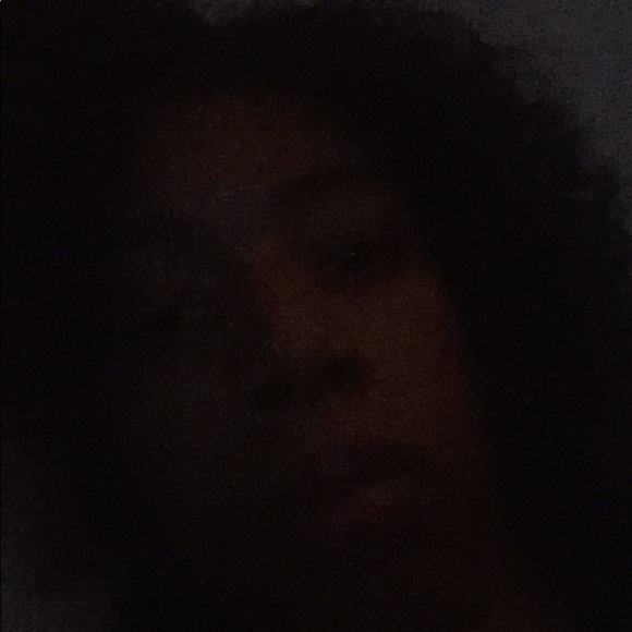 Meet your Posher, Adyel - Picture 1 of 1